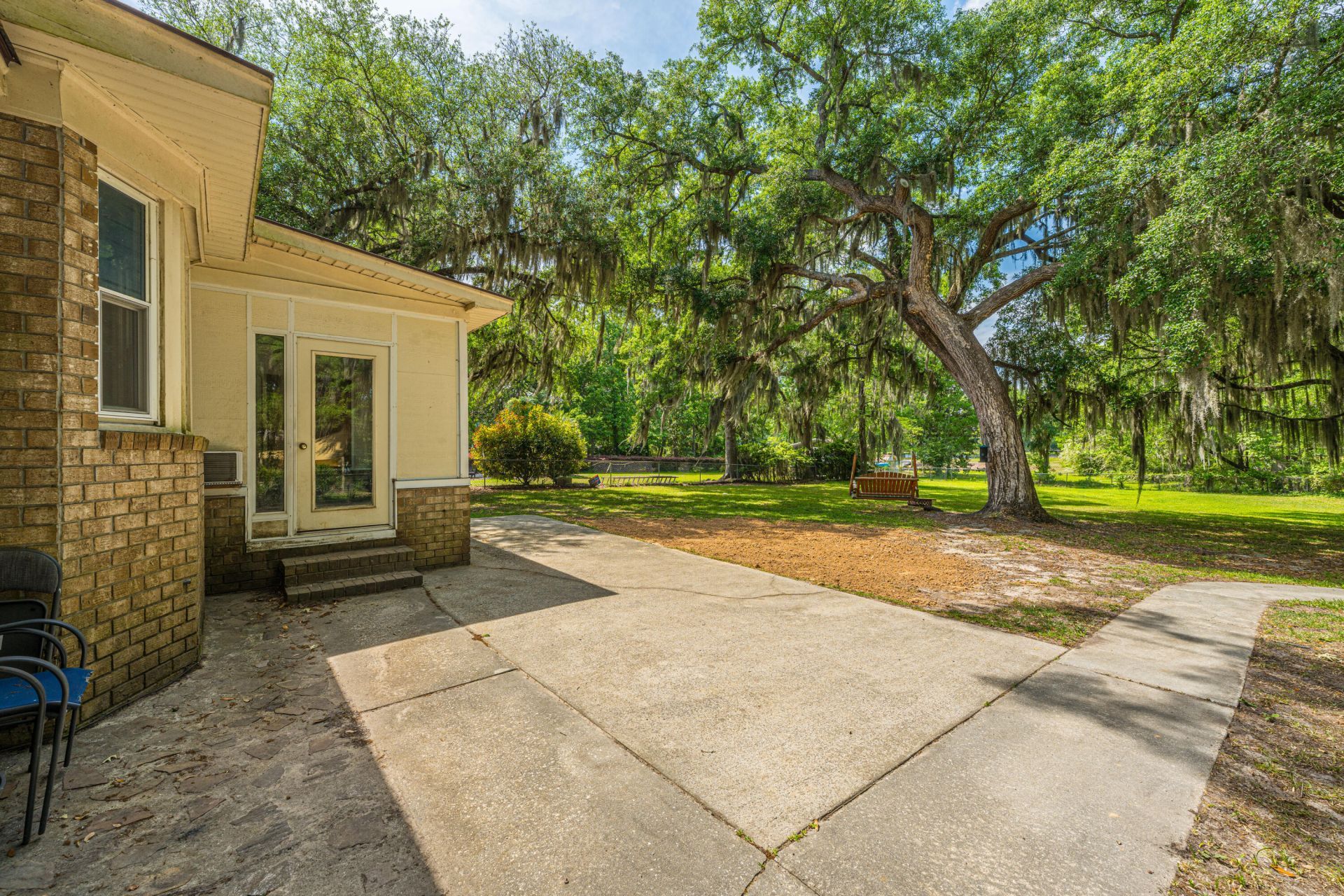 1725 Waterside Boulevard Photo 28