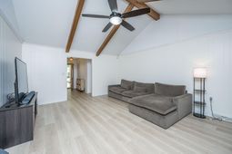 1725 Waterside Boulevard photo 4