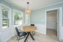 1725 Waterside Boulevard photo 4