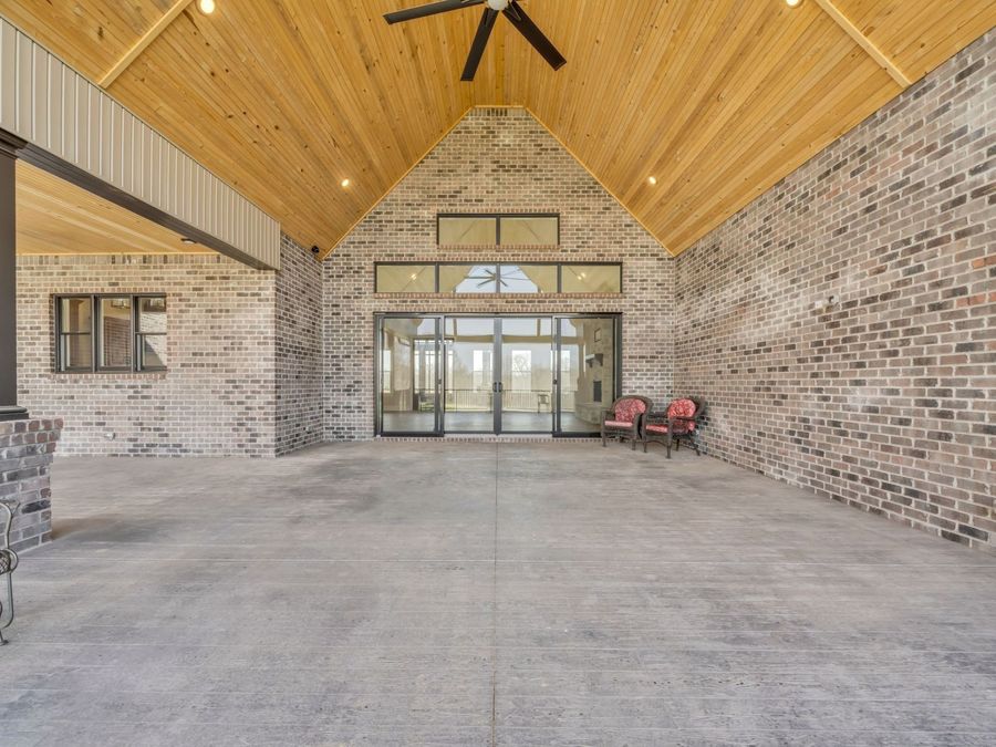 Property Image 63