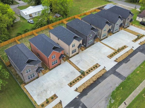 656 Chambers St , Unit 170, Gallatin, TN 37066