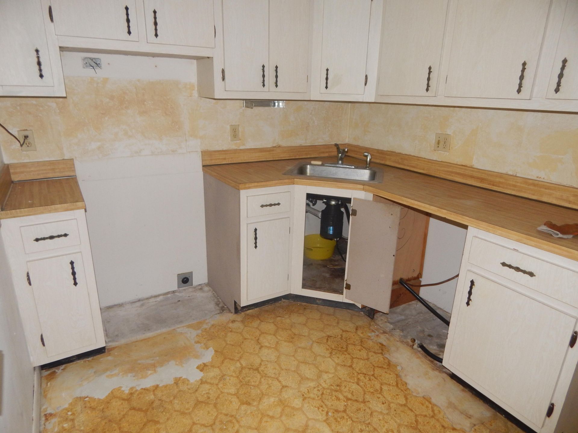 110 Lake Pine Circle, Unit D-2, Greenacres, FL 33463 Photo