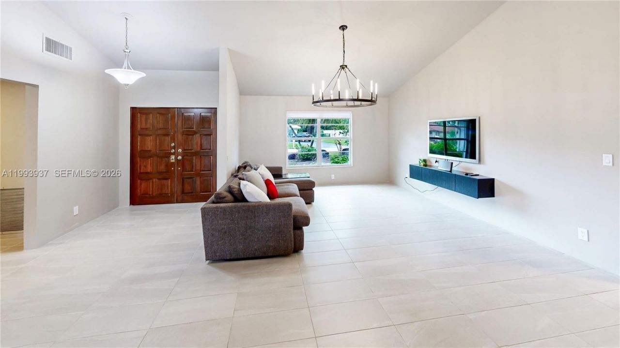 251 NW 92nd Ave, Coral Springs, FL 33071 Photo