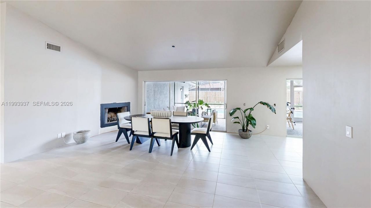 251 NW 92nd Ave, Coral Springs, FL 33071 Photo