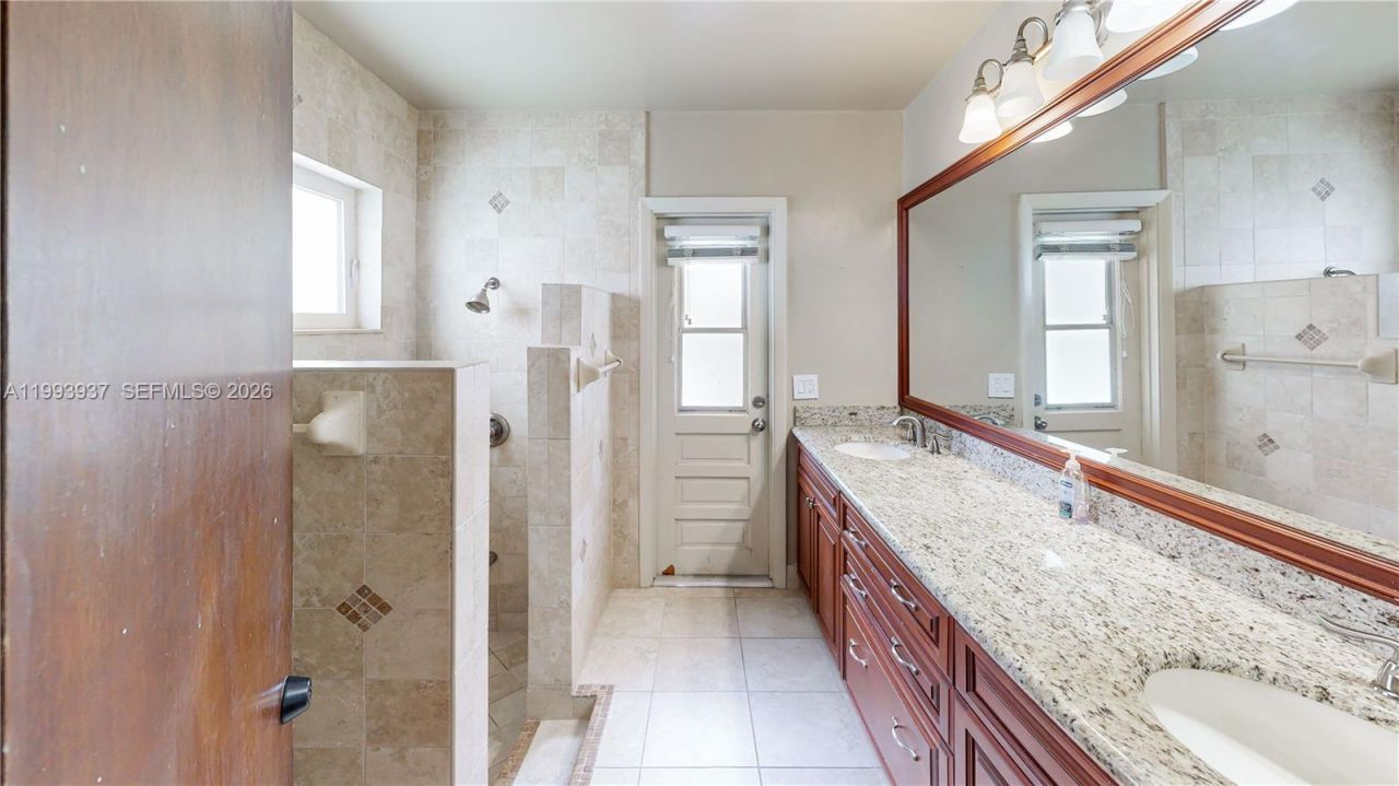 251 NW 92nd Ave, Coral Springs, FL 33071 Photo