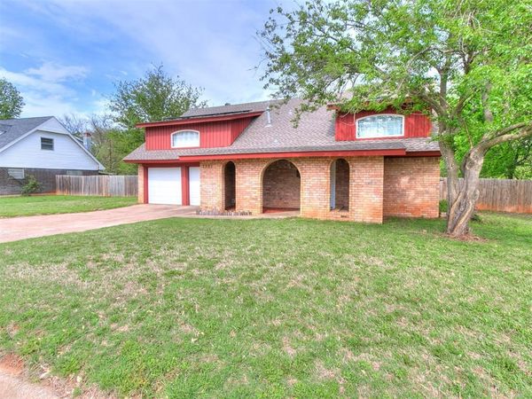 2501 N Weatherford Drive, Norman, OK 73071