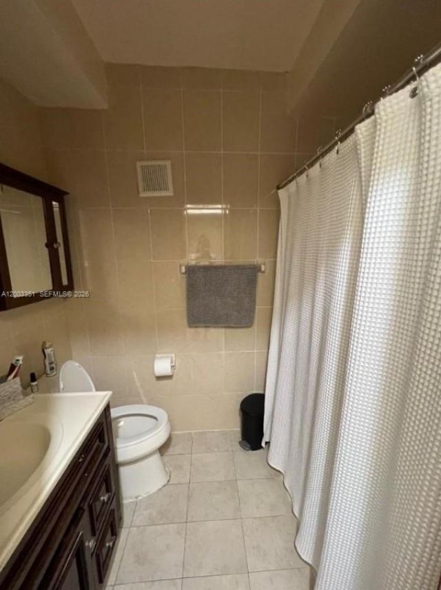 3410 SW 11th St , Miami, FL 33135 Photo