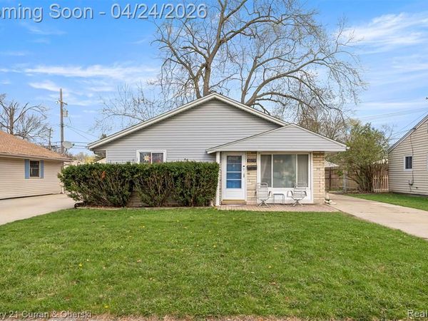 8075 William Street, Taylor, MI 48180