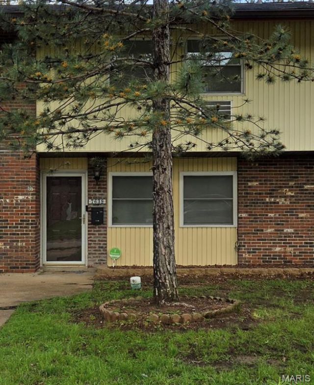 7639 Hazelcrest Drive , Unit 48, Hazelwood, MO 63042 Main Photo