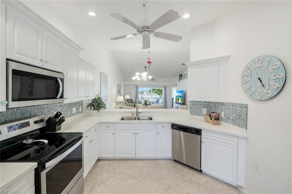 2760 Cypress Trace Cir , Unit 2528, Naples, FL 34119 Photo