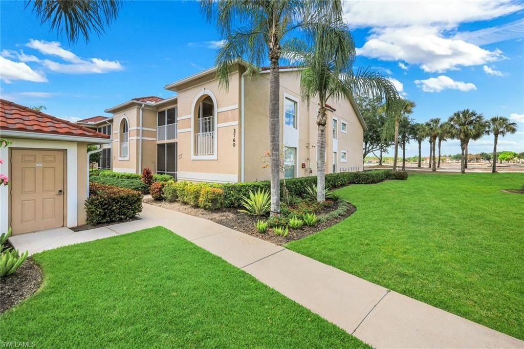 2760 Cypress Trace Cir , Unit 2528, Naples, FL 34119 Photo