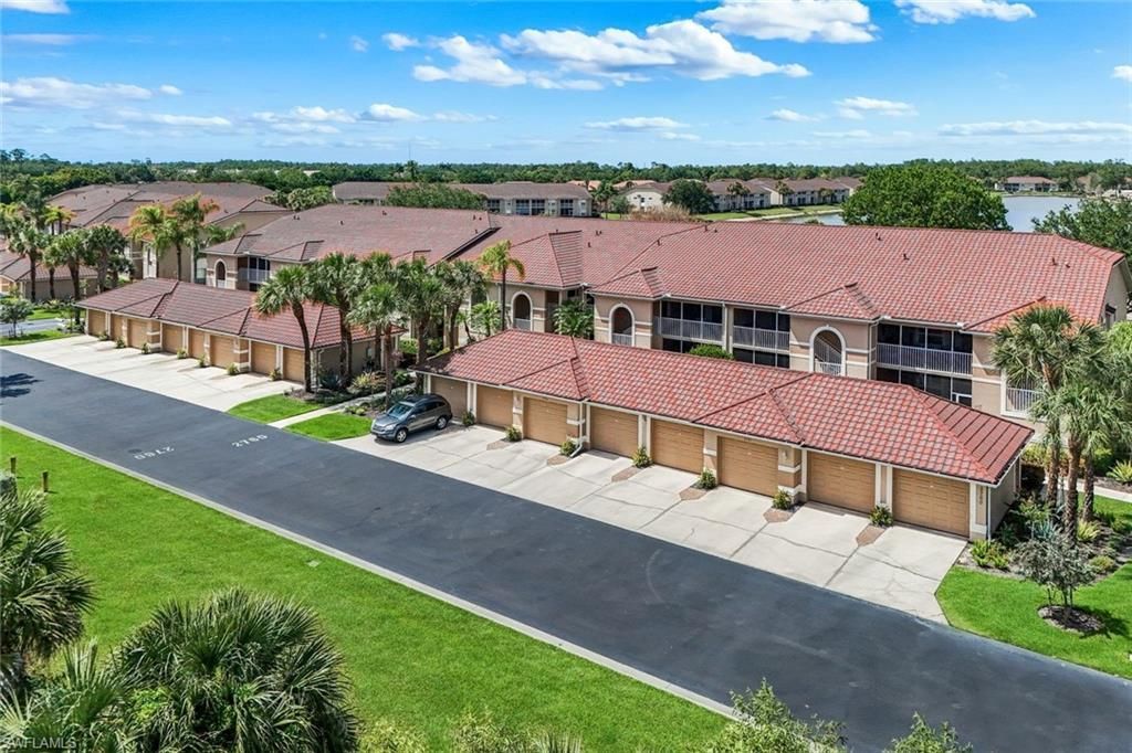 2760 Cypress Trace Cir , Unit 2528, Naples, FL 34119 Photo