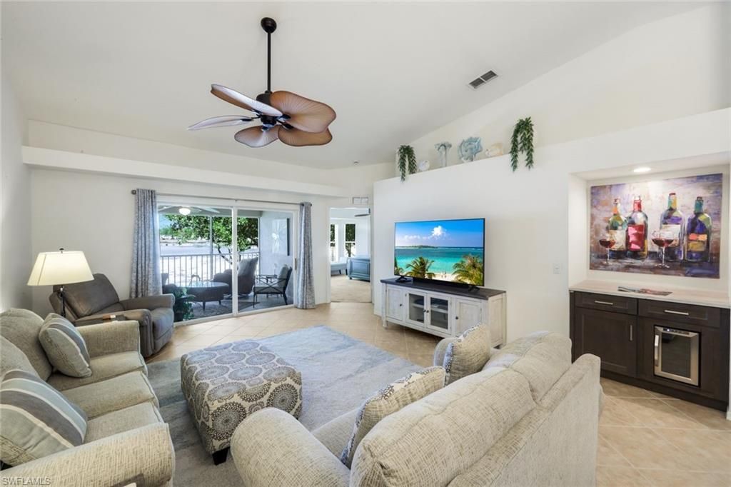 2760 Cypress Trace Cir , Unit 2528, Naples, FL 34119 Photo