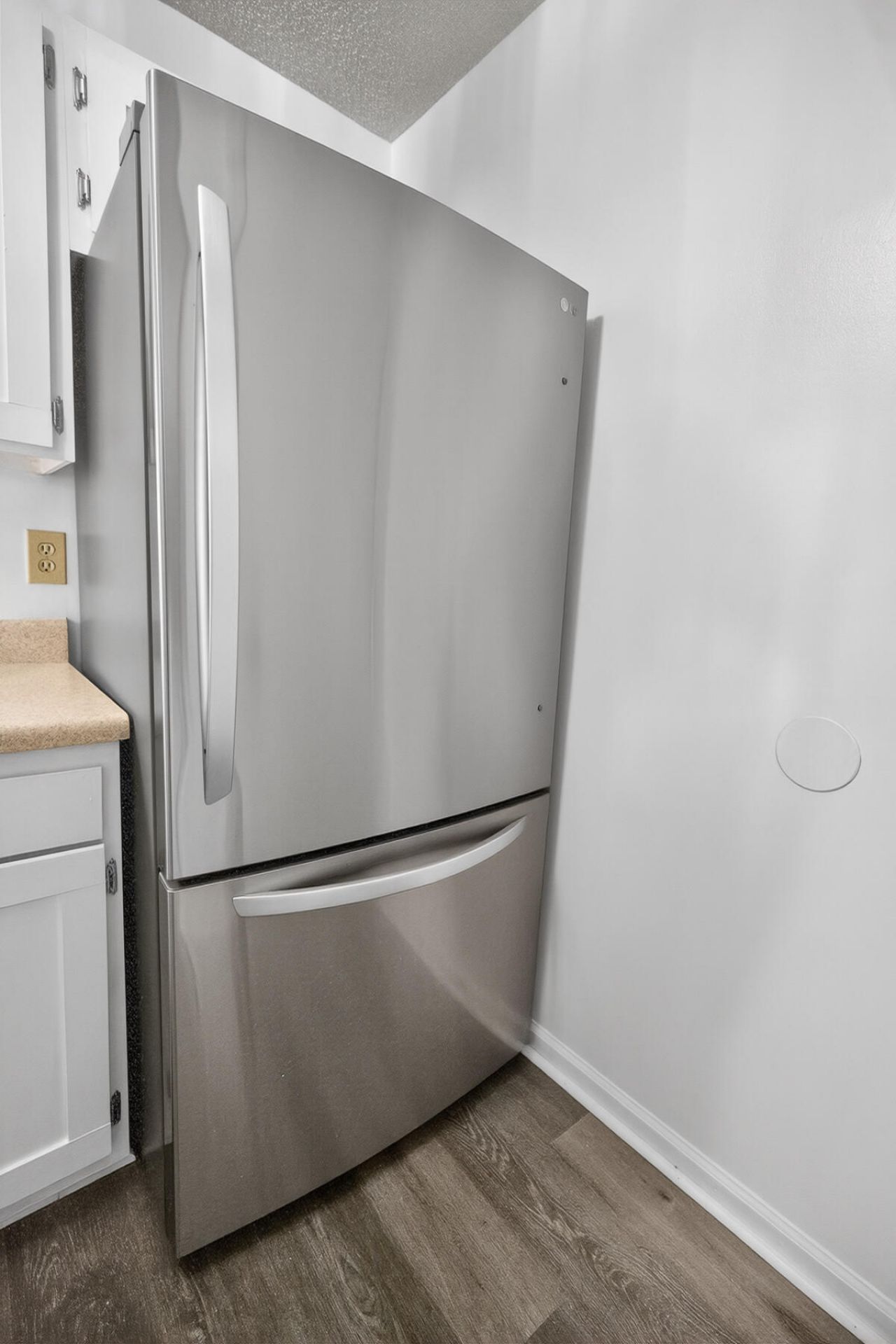 821 Winthrop Street Photo 28