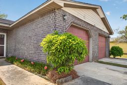 821 Winthrop Street photo 4