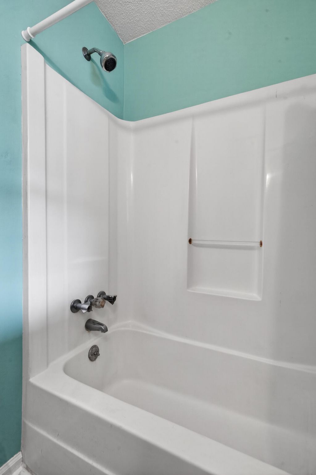 821 Winthrop Street Photo 44