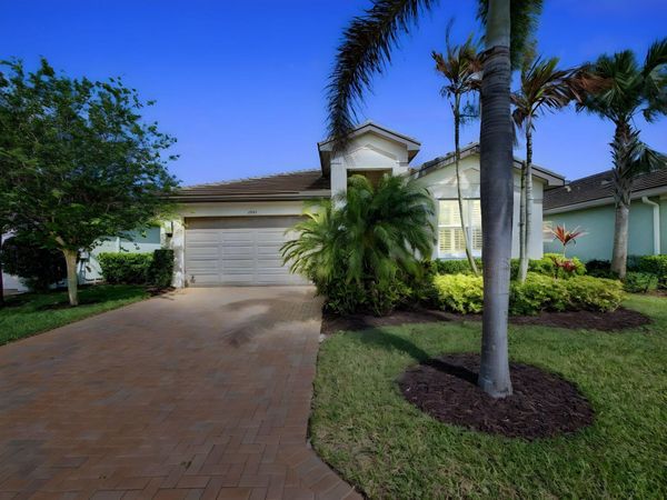11965 SW Jasper Lake Way, Port St. Lucie, FL 34987