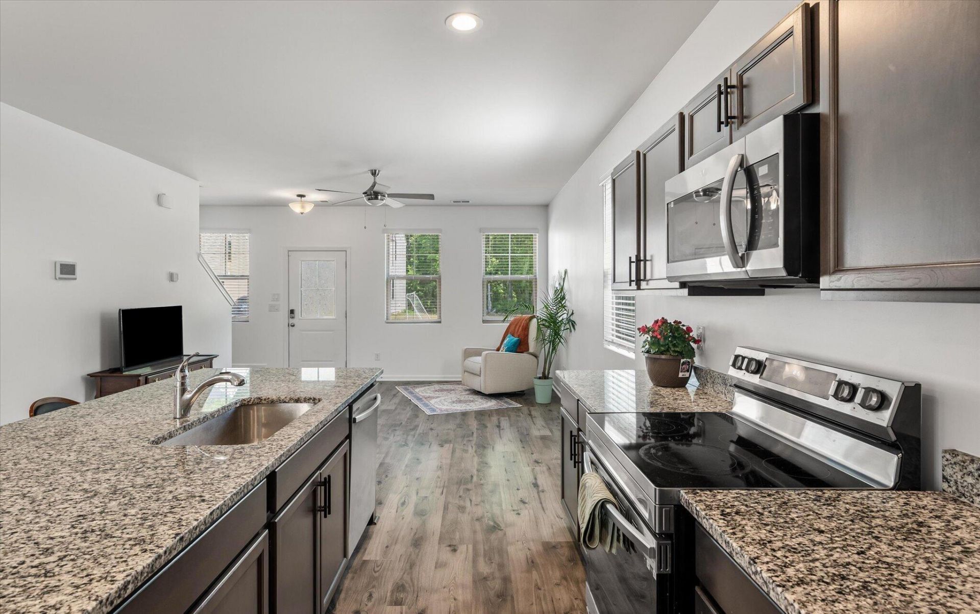 1056 Berry Patch Circle Photo 16