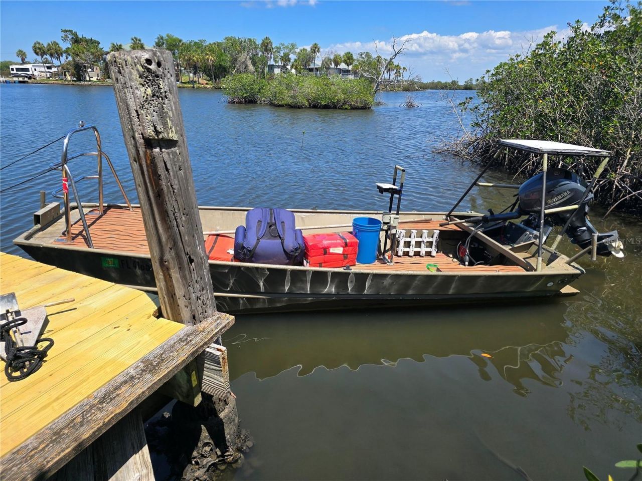 14272 W Sutton Court , Crystal River, FL 34429 Photo