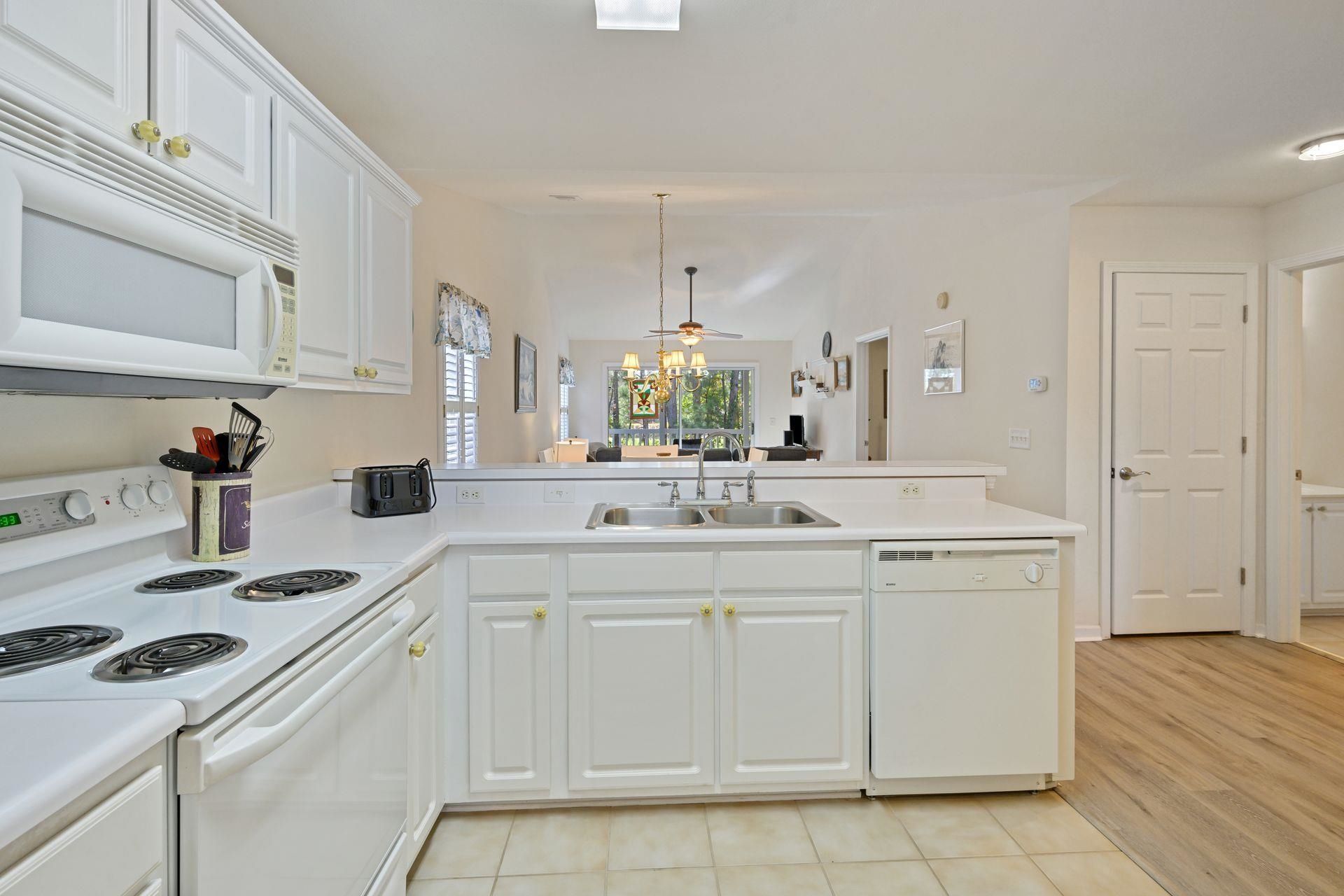 1015 Blue Stem Dr.  Photo 6