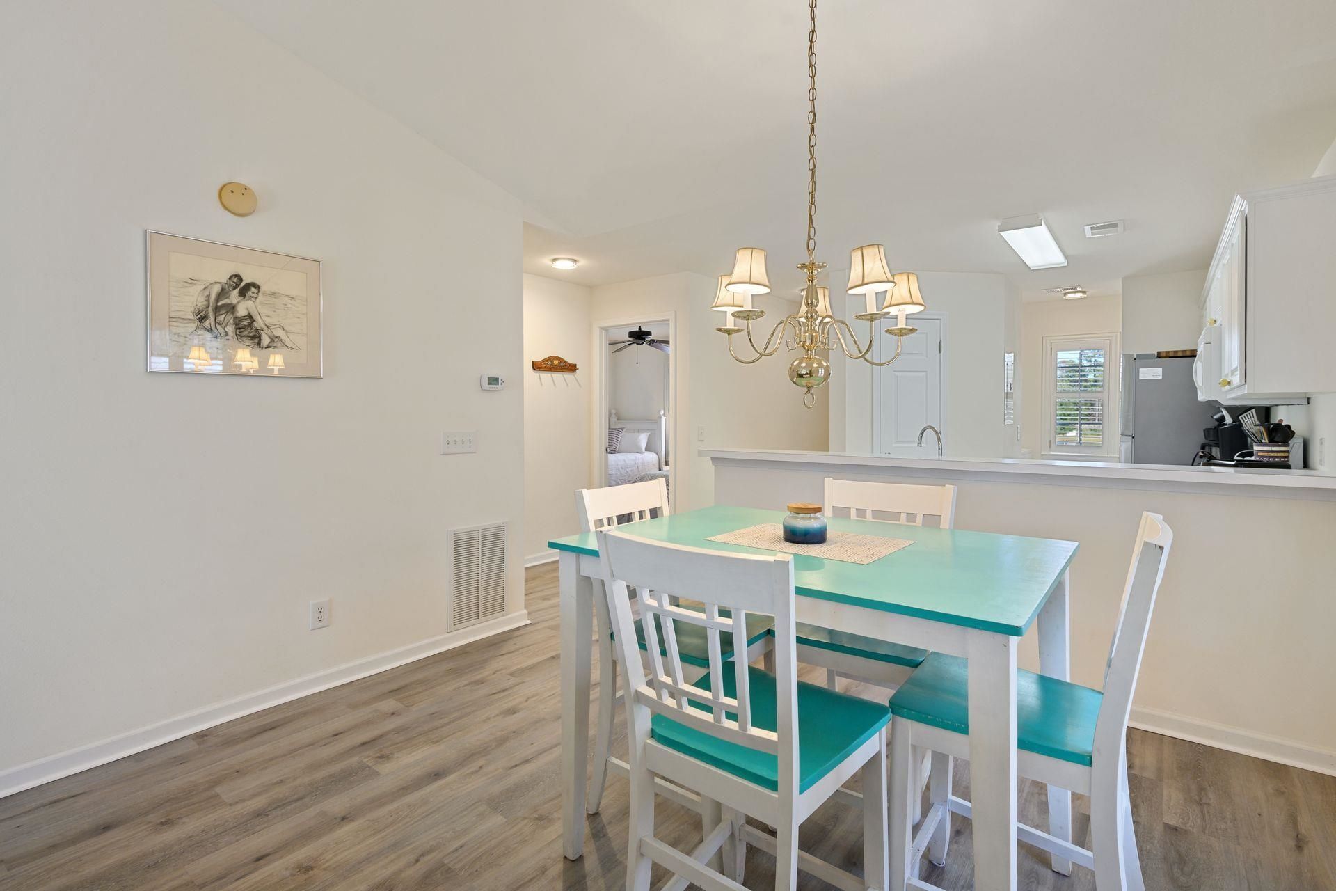 1015 Blue Stem Dr.  Photo 7