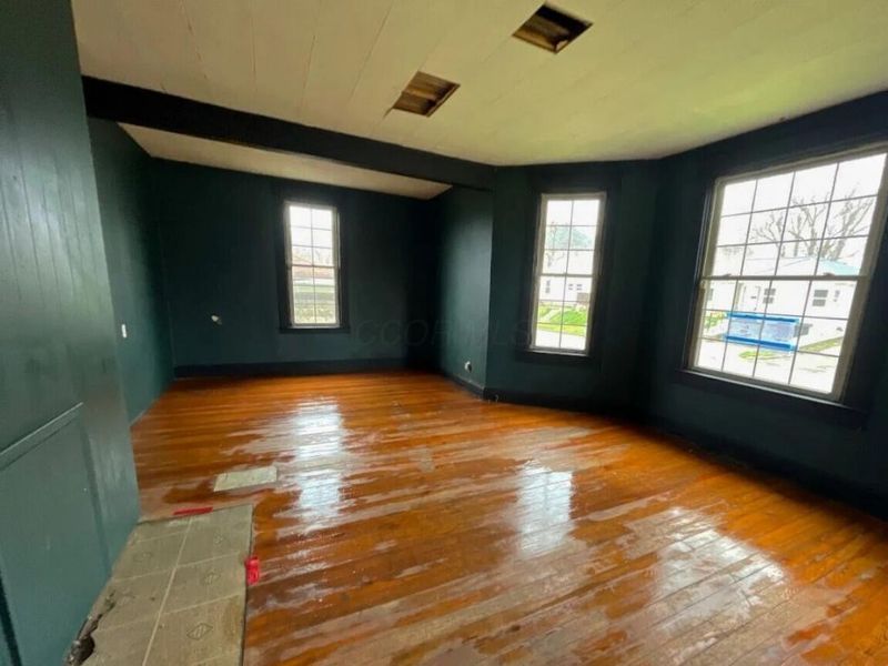 914 Stewart Avenue, Cambridge, OH 43725 Photo 4