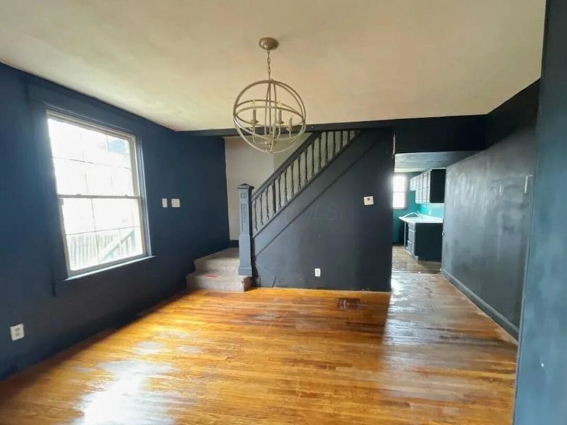 914 Stewart Avenue, Cambridge, OH 43725 Photo 5