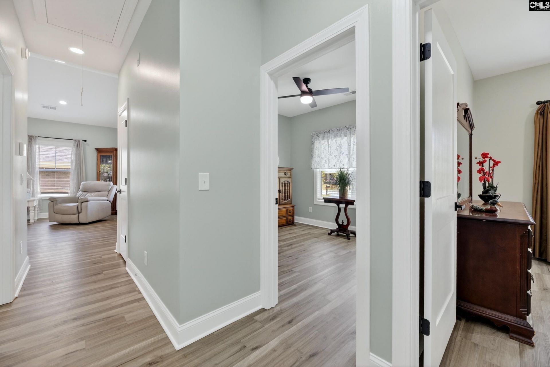 2036 NE Longwood Drive  Photo 30