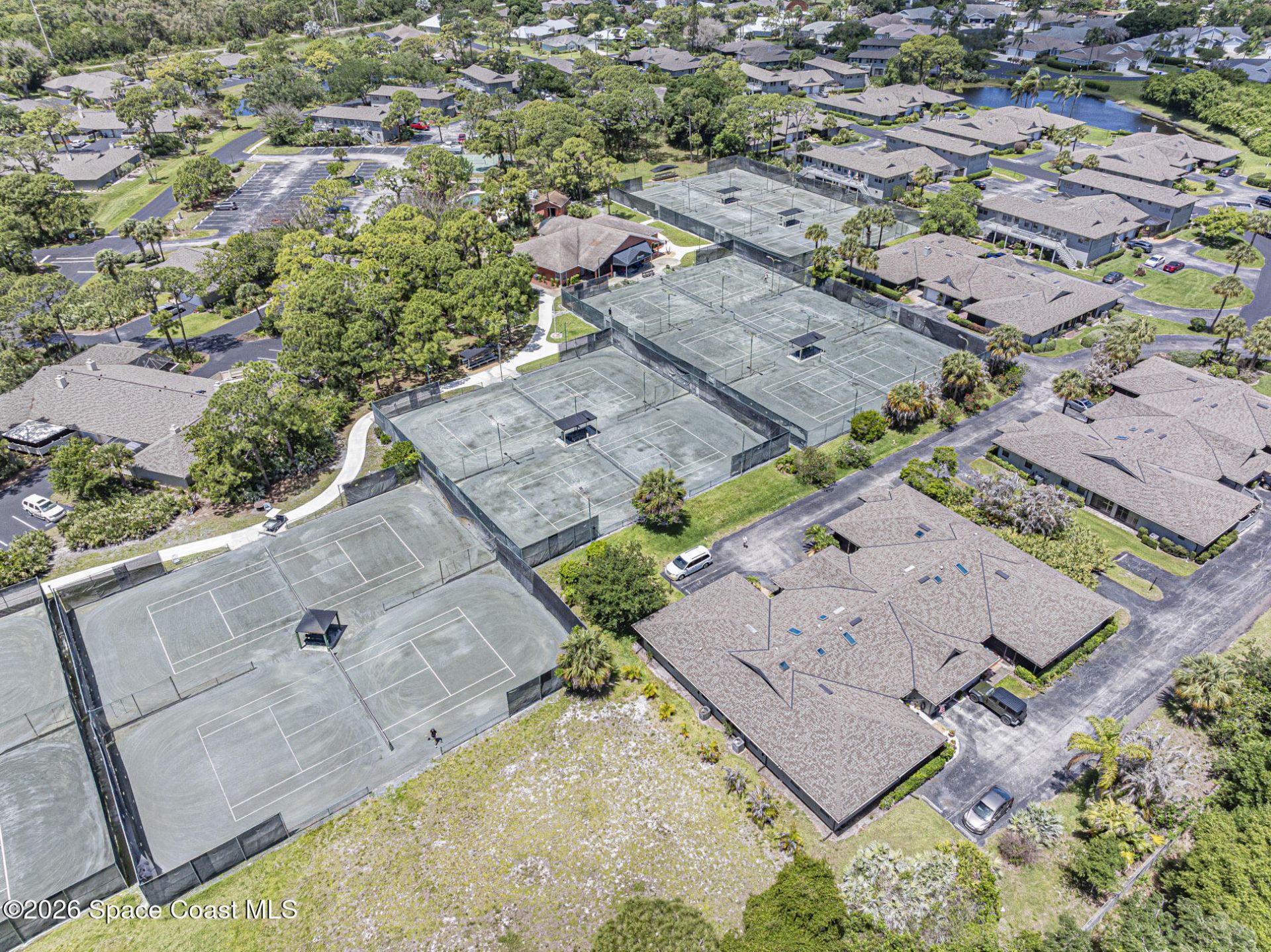 601 Centre Court Sw, Unit 101, Vero Beach, FL 32962 Photo