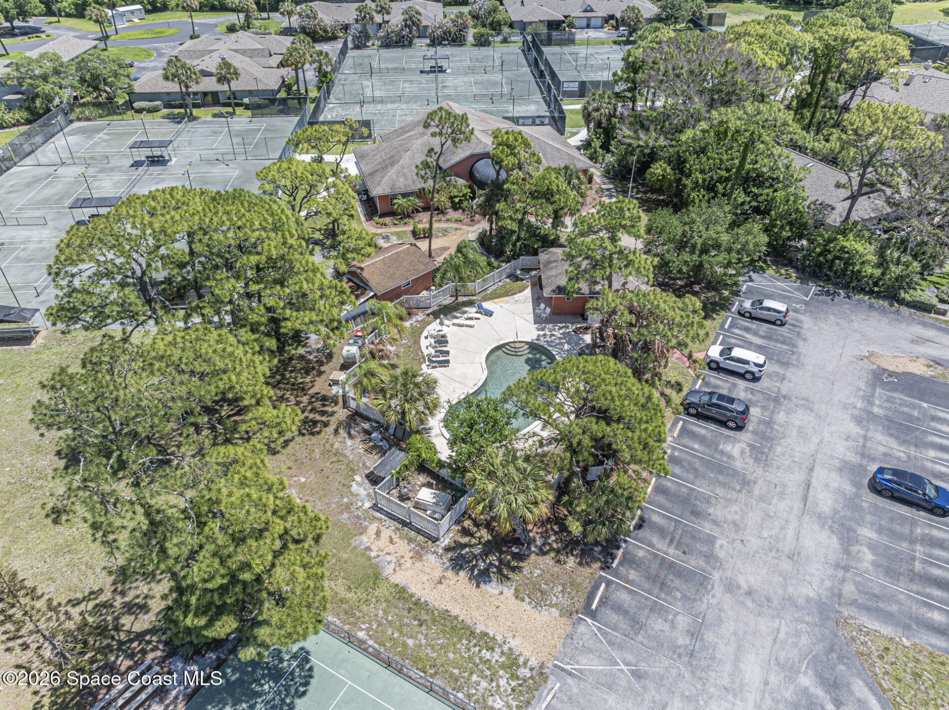 601 Centre Court Sw, Unit 101, Vero Beach, FL 32962 Photo