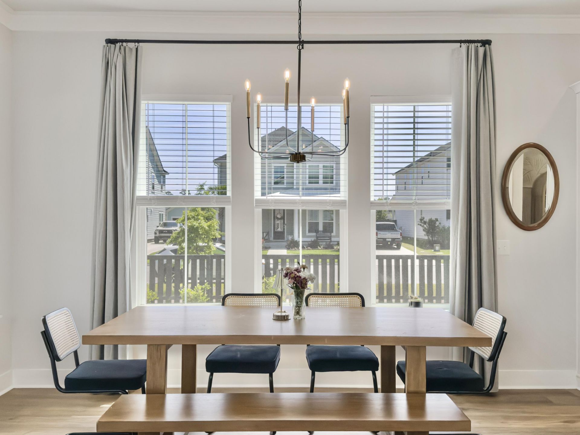 100 E Morton Street Photo 23