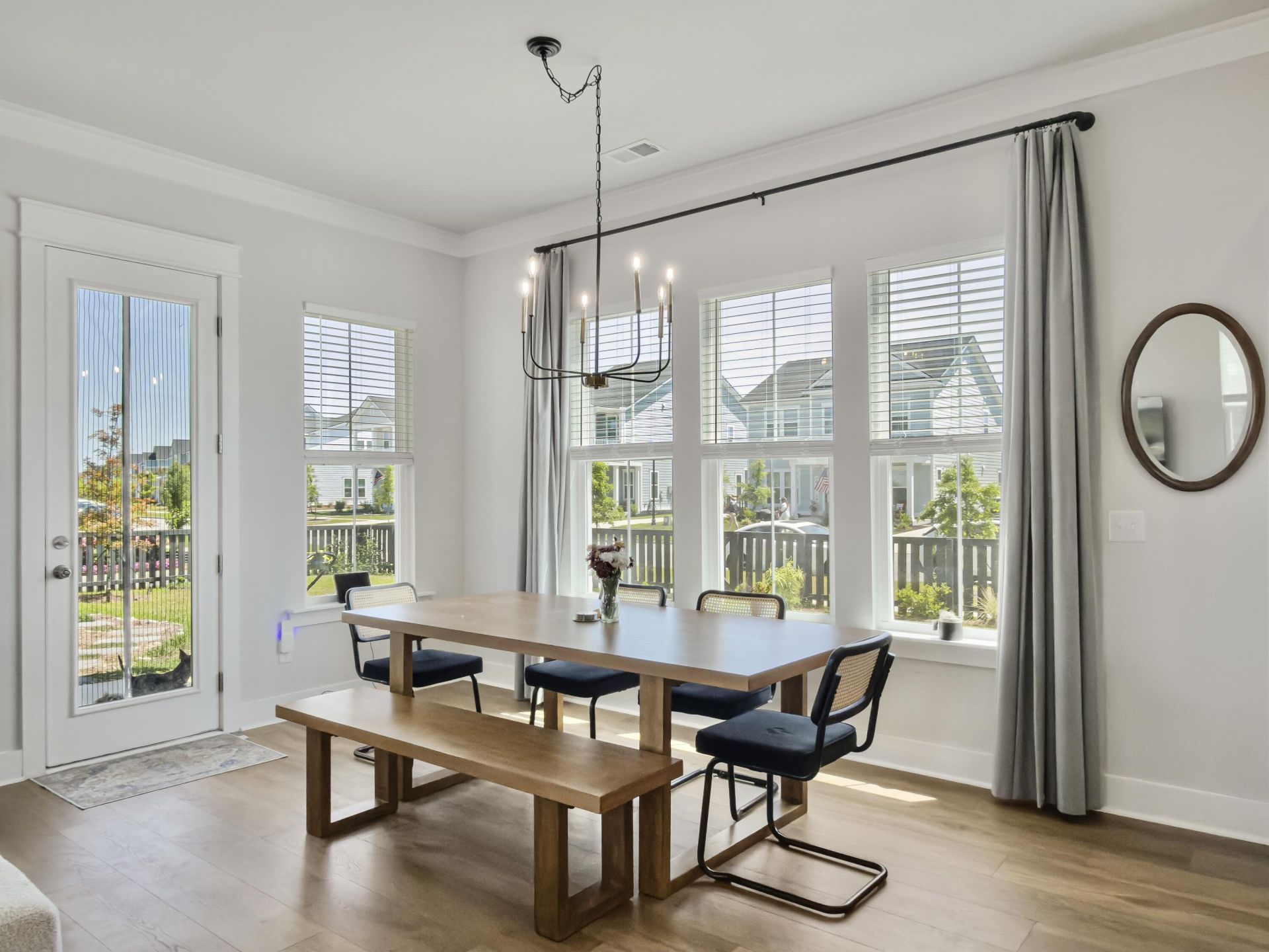 100 E Morton Street Photo 25