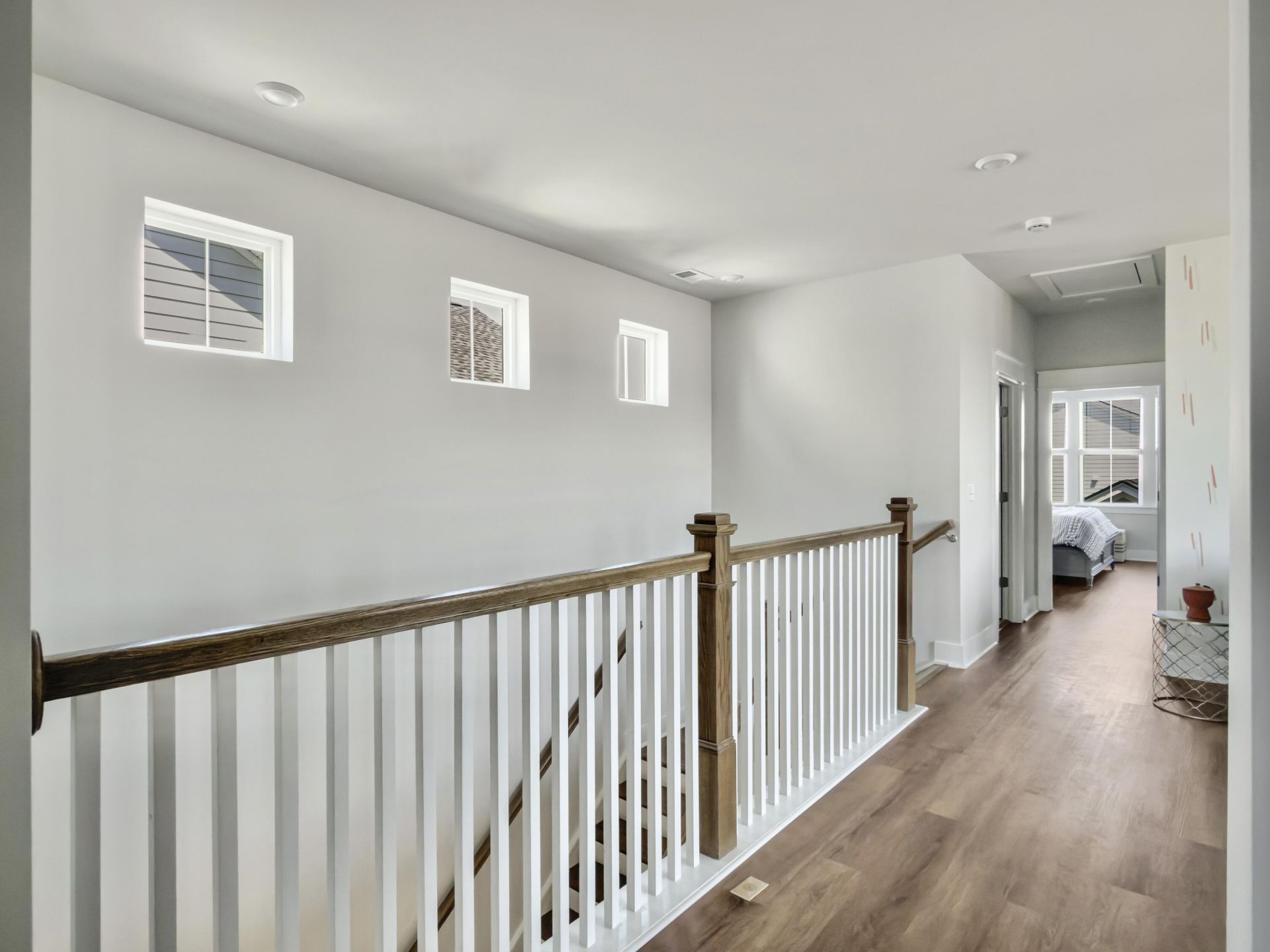 100 E Morton Street Photo 52