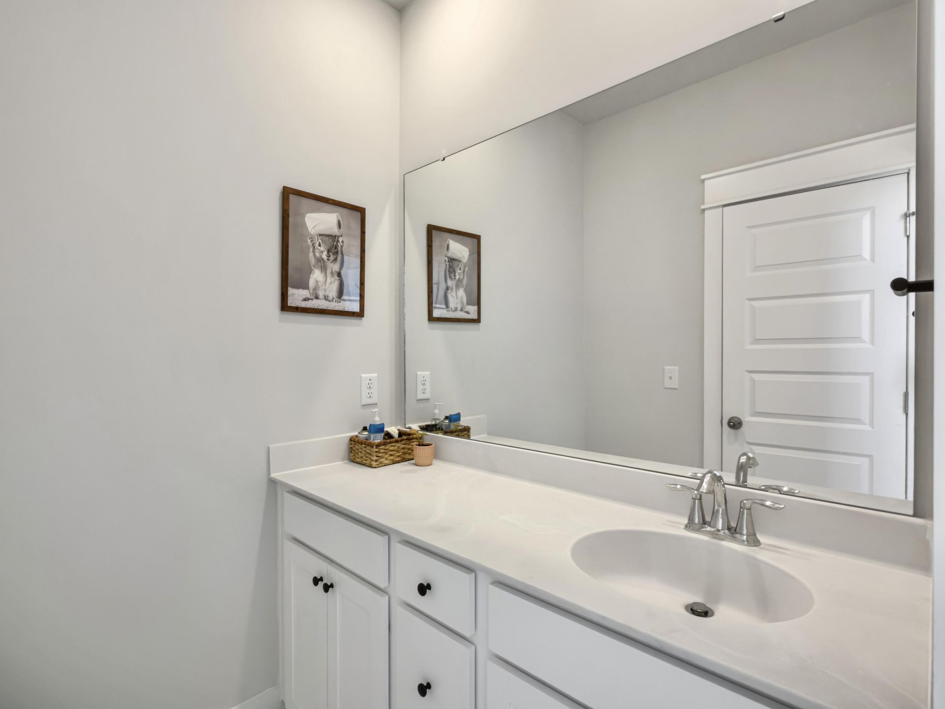 100 E Morton Street Photo 94