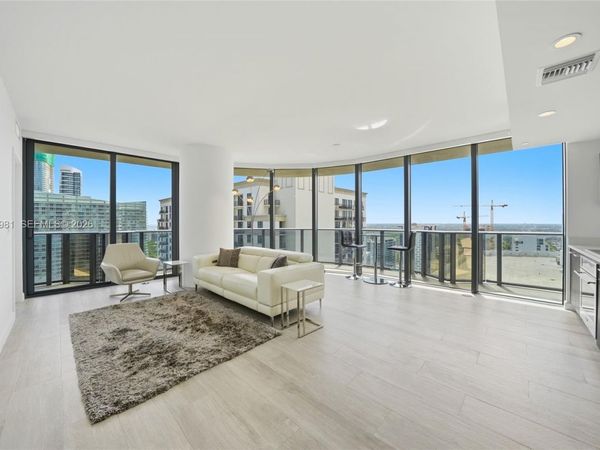 55 SW 9th St , Unit 3106, Miami, FL 33130