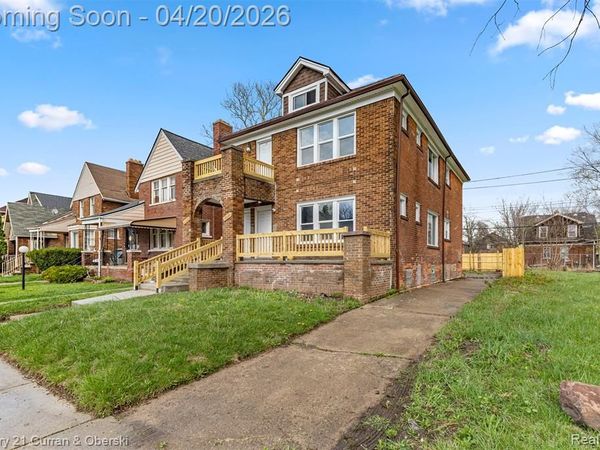 12680 Santa Rosa Drive, Detroit, MI 48238