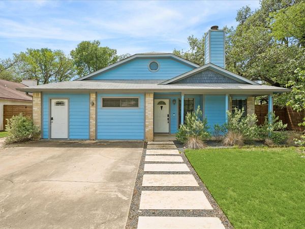 3811 Stonecroft DR, Austin, TX 78749
