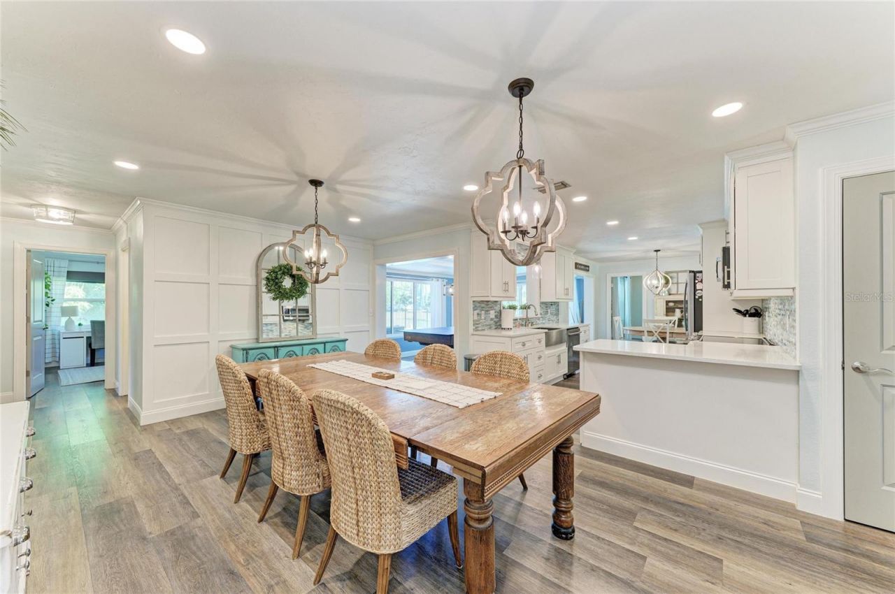 1907 37th Street W, Bradenton, FL 34205 Photo