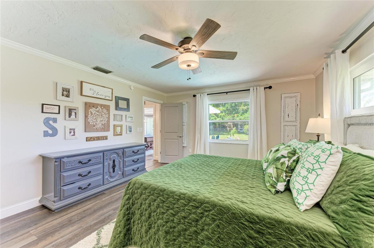 1907 37th Street W, Bradenton, FL 34205 Photo