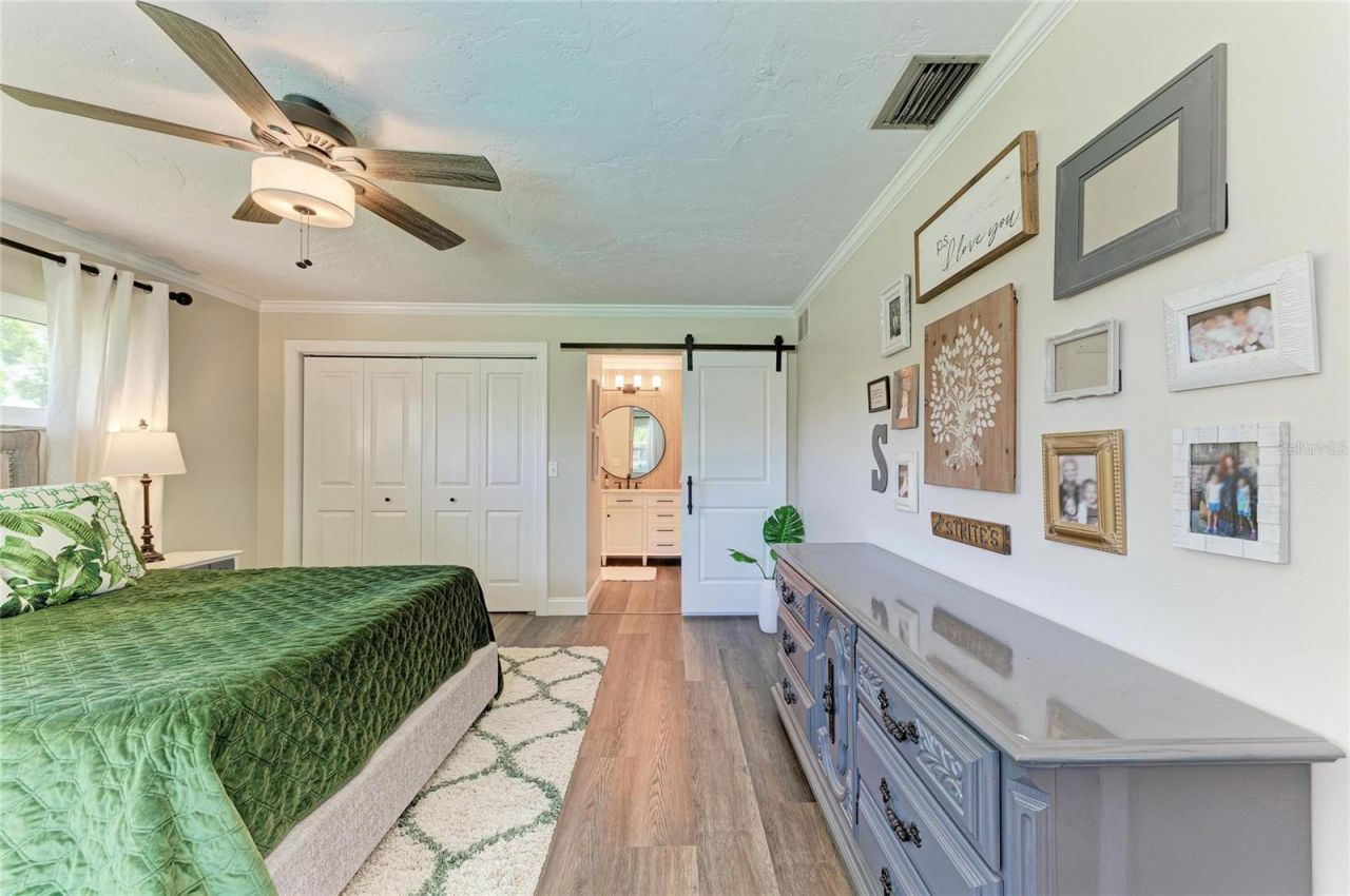 1907 37th Street W, Bradenton, FL 34205 Photo