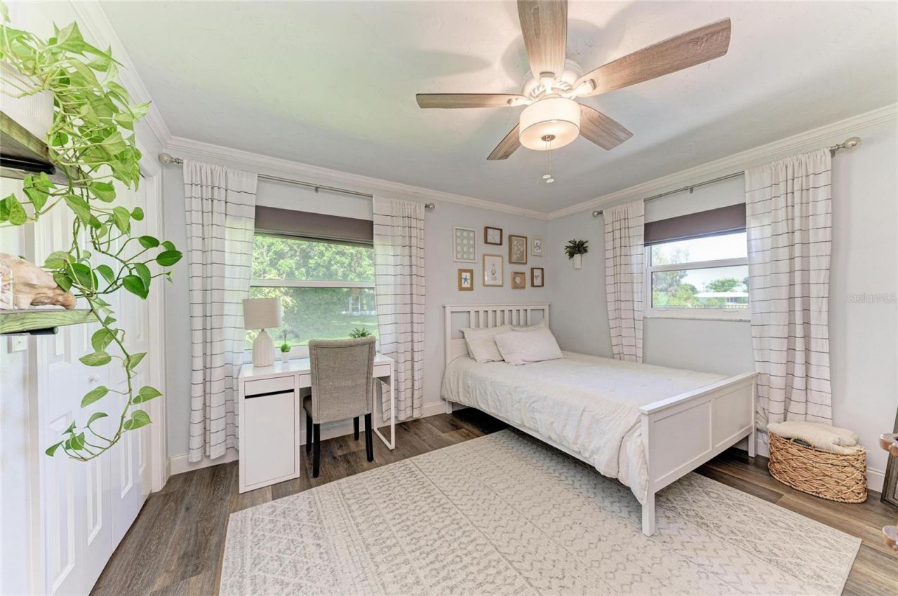 1907 37th Street W, Bradenton, FL 34205 Photo