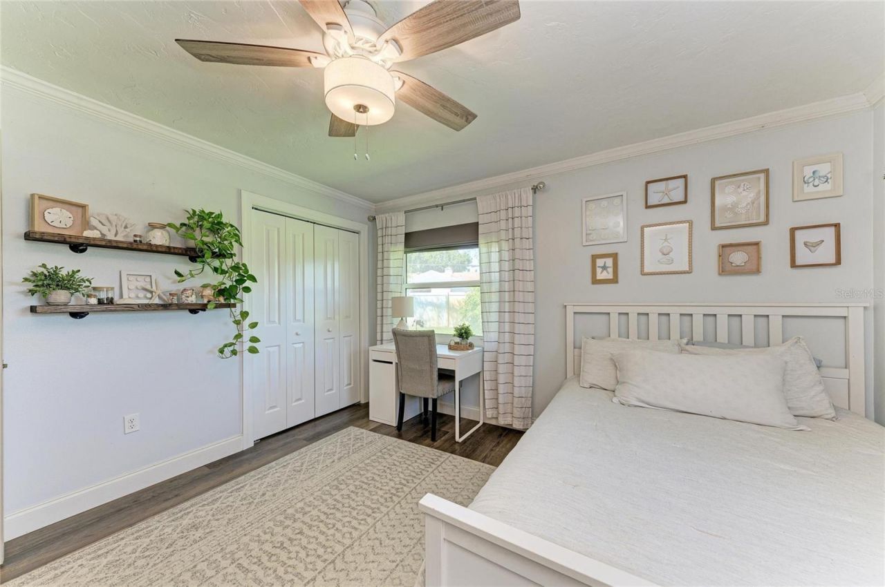 1907 37th Street W, Bradenton, FL 34205 Photo