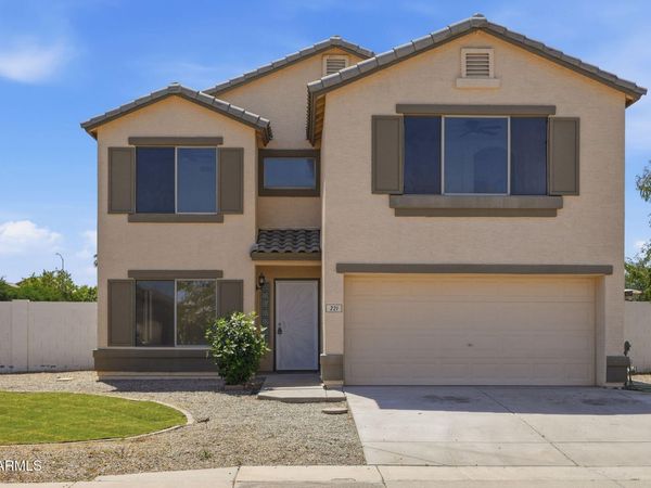 221 E INGLEWOOD Street, Mesa, AZ 85201