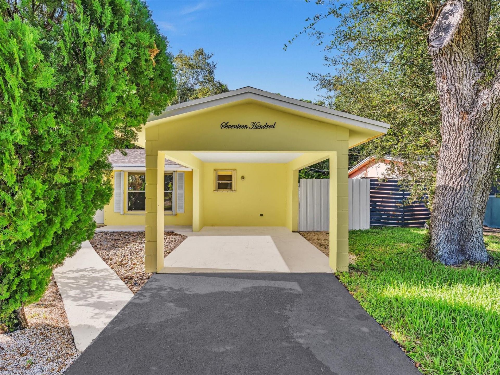 1700 SW 30th Street, Fort Lauderdale, FL 33315 Photo