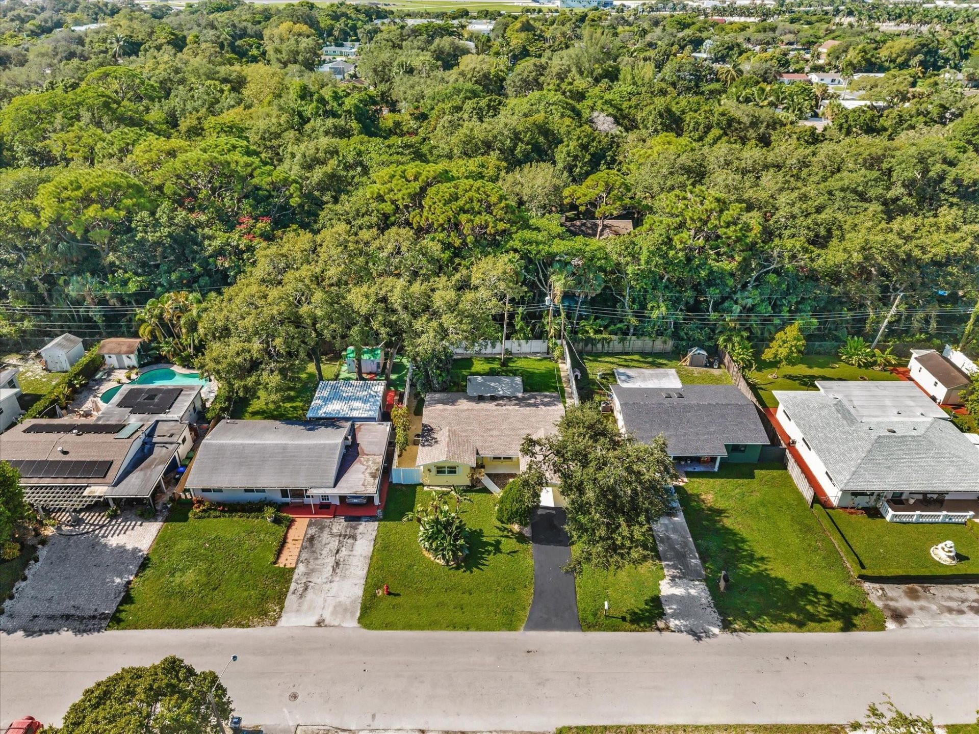 1700 SW 30th Street, Fort Lauderdale, FL 33315 Photo