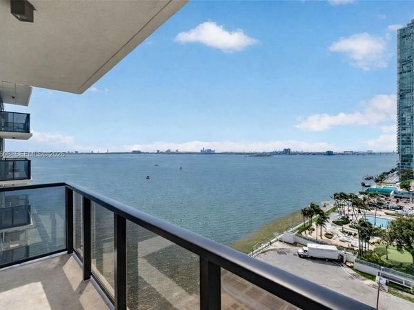 600 NE 36th St , Unit 1220, Miami, FL 33137