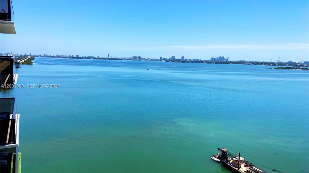 600 NE 36th St, Unit 1220, Miami, FL 33137 Photo