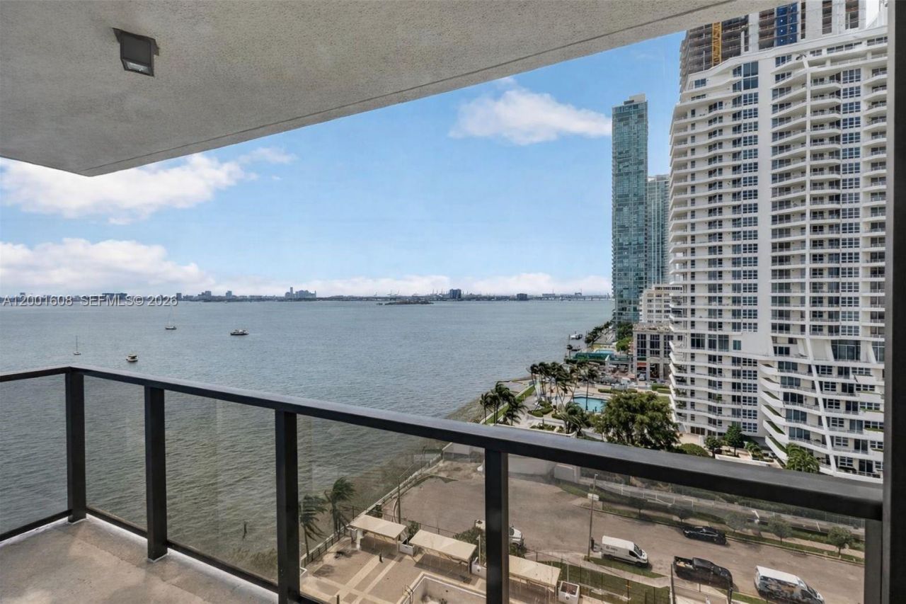 600 NE 36th St, Unit 1220, Miami, FL 33137 Photo