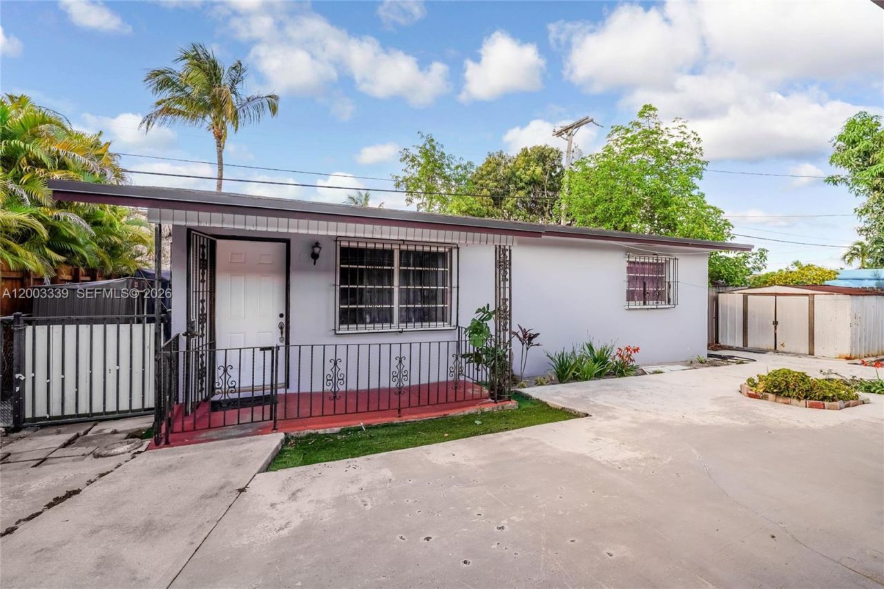 175 E 45th St , Hialeah, FL 33013 Photo