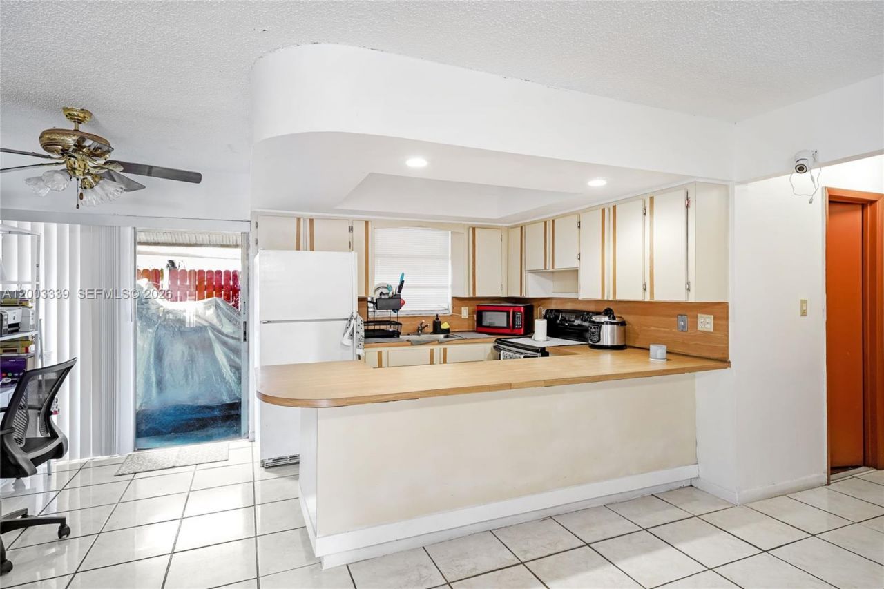 175 E 45th St , Hialeah, FL 33013 Photo